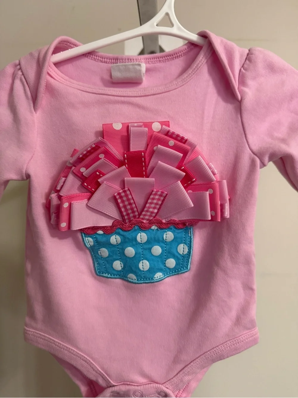 New Newborn Ribbon Cupcake Romper